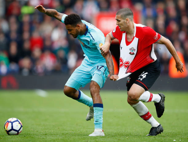 的首发出战 的首发出战