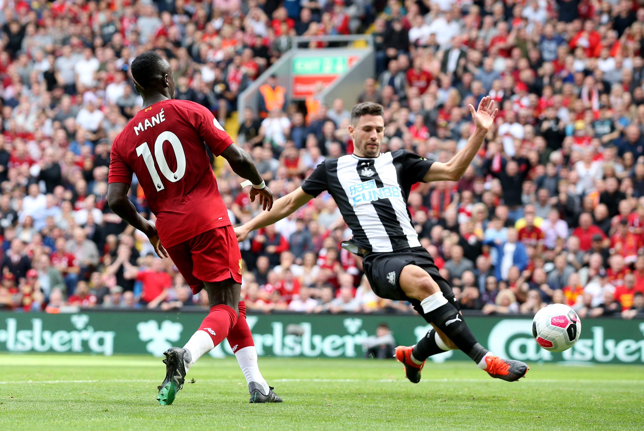 人足球热情 人足球热情